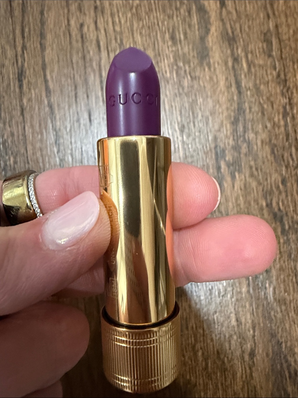 Gucci Satin Lipstick - Virginia Fleur de lis 601- tester